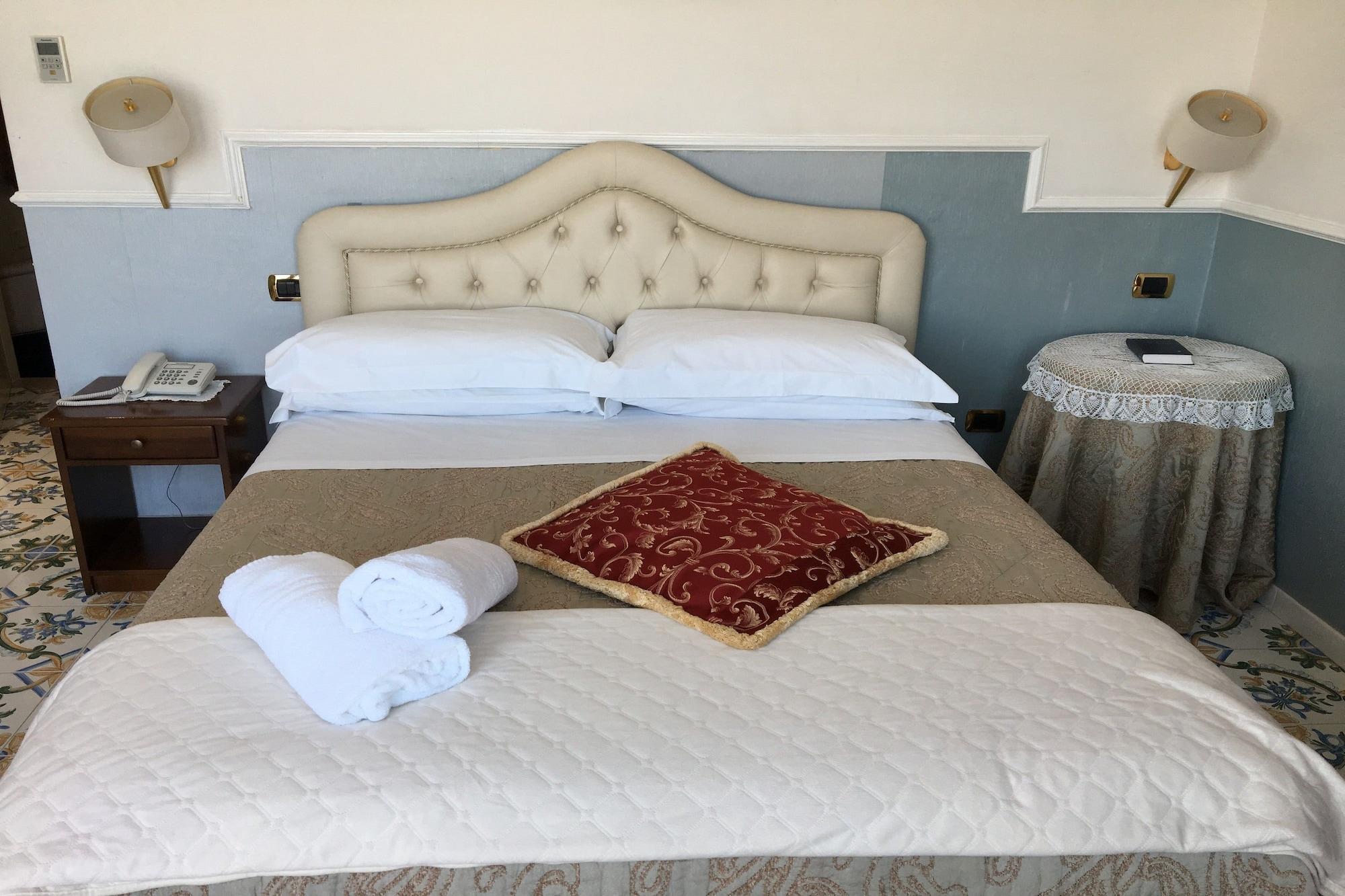 Experience Boutique Hotel - Villa Cimmino Castellammare di Stabia Exterior foto
